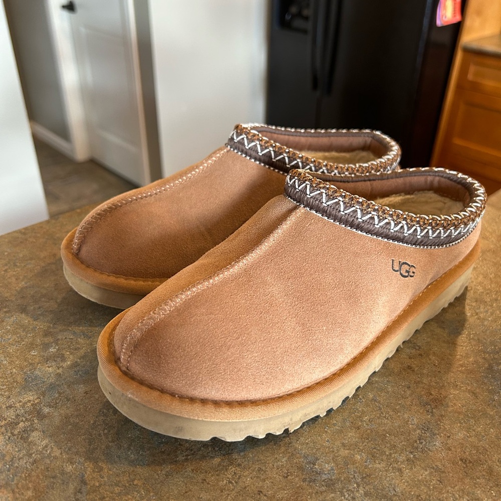 UGG Tan Suede Slippers (read description!)